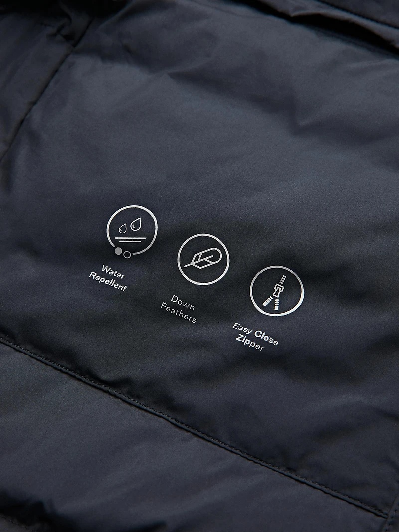 Extra lightweight water-repellent puffer jacket