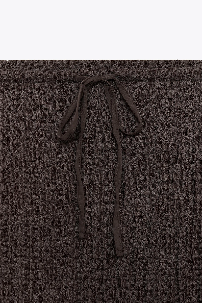 TEXTURED MIDI SKIRT