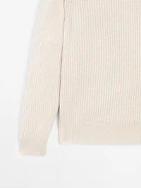 Crew neck ribbed sweater