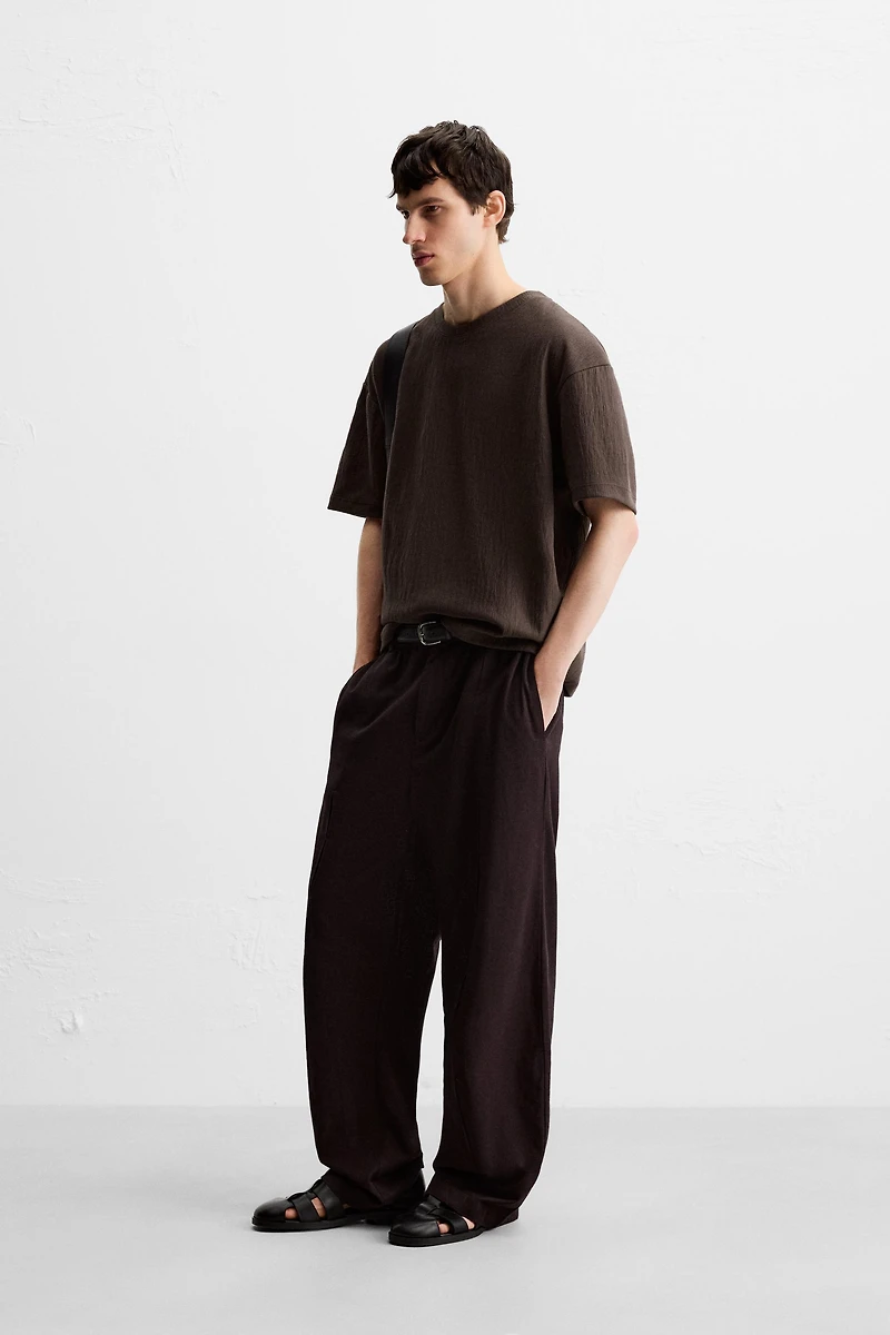 RELAXED FIT STRUCTURED T-SHIRT