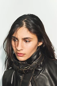 100% DISTRESSED LEATHER JACKET