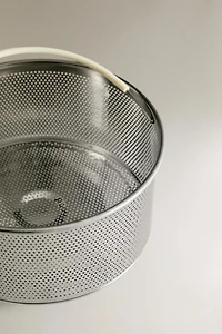 STEAM BASKET WITH HANDLE