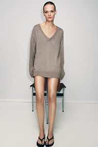 PULL EN GROSSE MAILLE COL V
