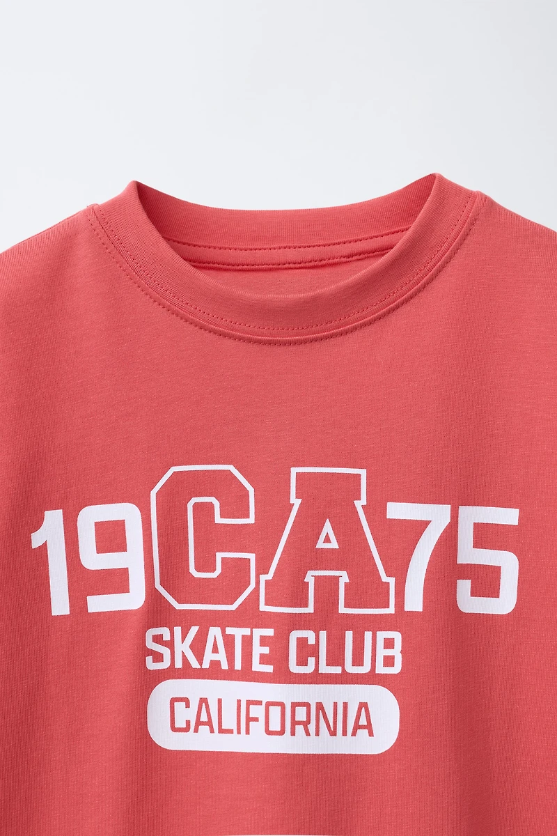 VARSITY TEXT T-SHIRT