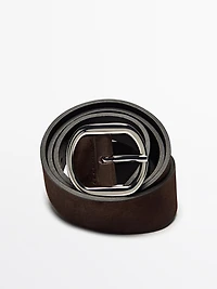 Ceinture boucle ovale en cuir nubuck