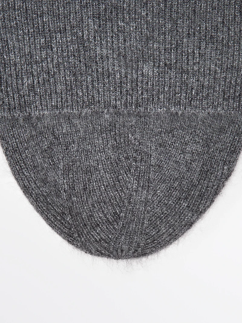 100% cashmere knit beanie