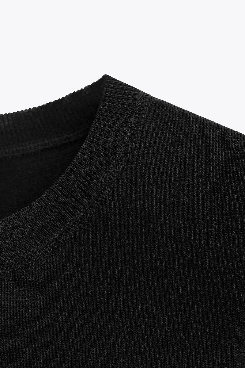 SHORT SLEEVE KNIT TOP