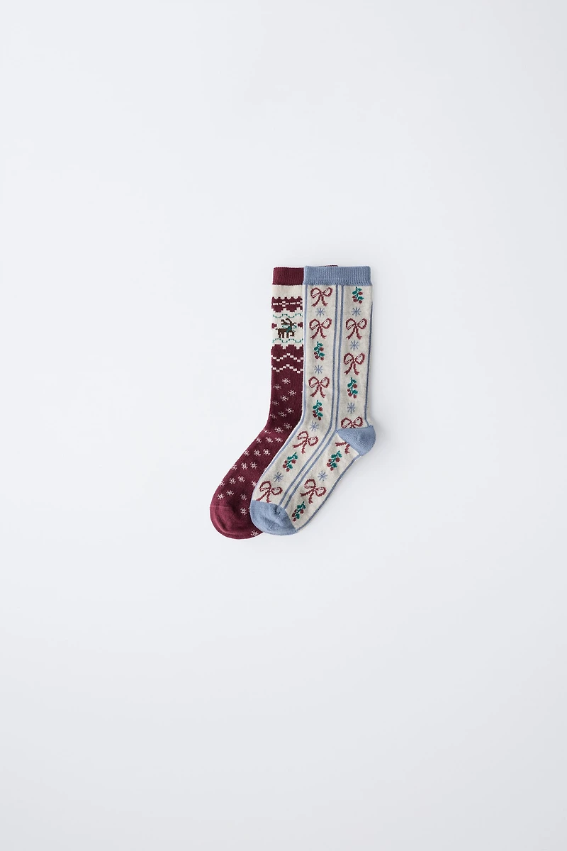 TWO-PACK OF LONG SOCKS WITH GREEK KEY AND BOW PRINT