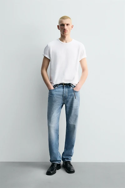 REGULAR-FIT T-SHIRT