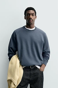 BASIC WASHED CREWNECK SWEATSHIRT