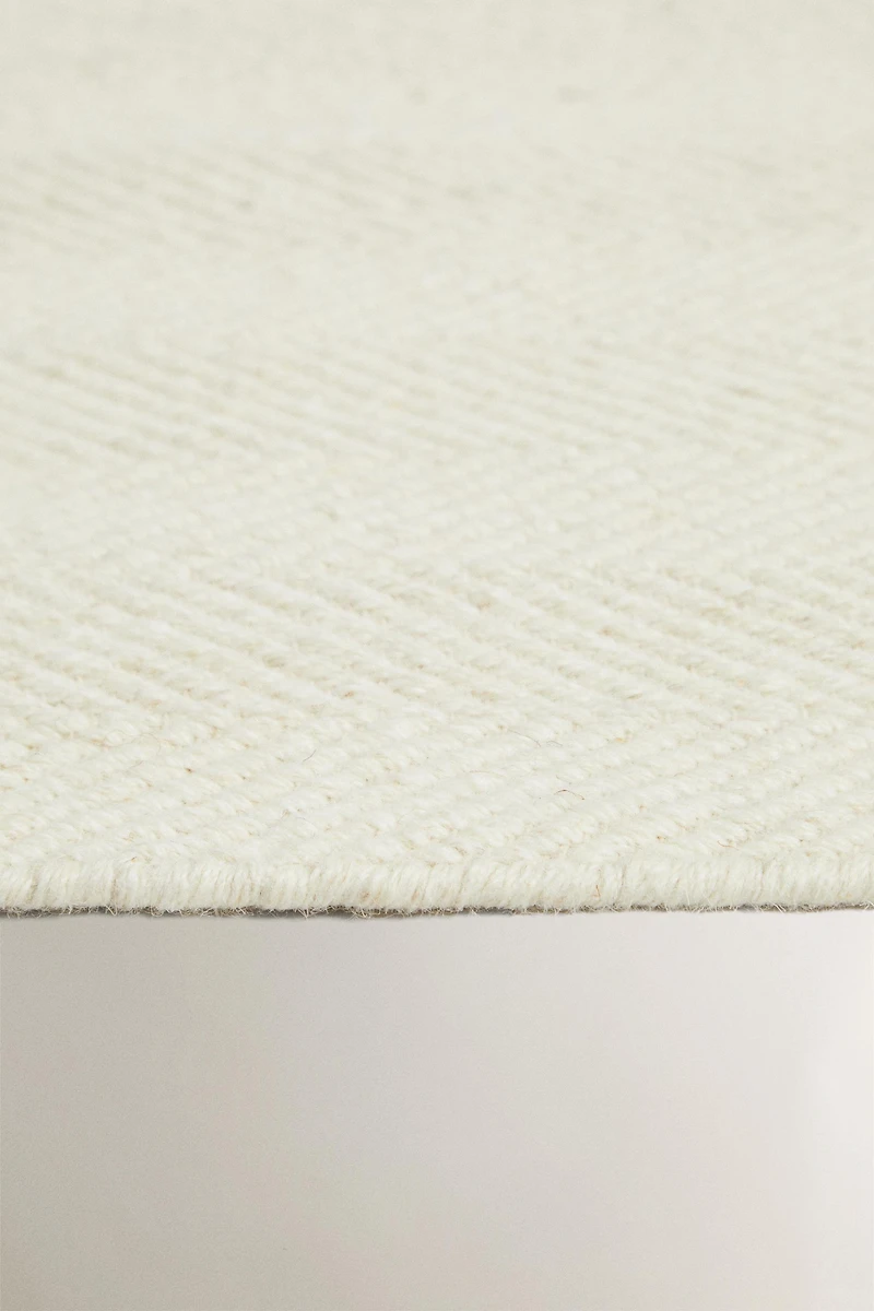HERRINGBONE WOOL AREA RUG