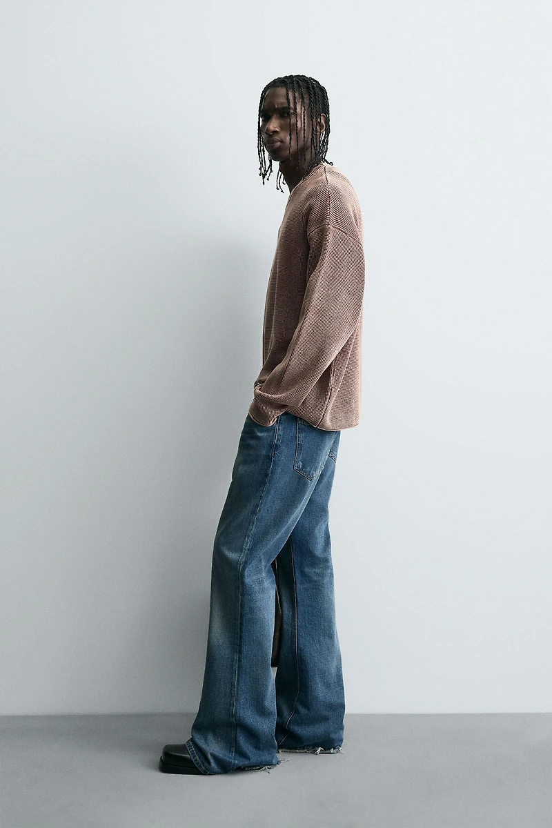 WAFFLE TEXTURED SWEATER
