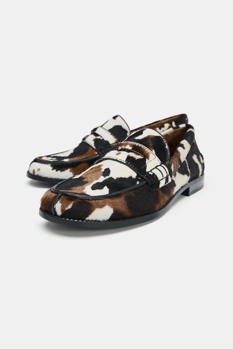 ANIMAL EMBOSSED LEATHER LOAFERS