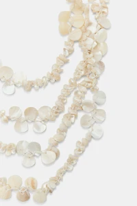 MOTHER-OF-PEARL EFFECT NECKLACE