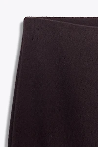 CUT-OUT KNIT MIDI SKIRT