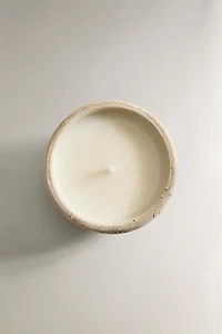 (100 G) GOLDEN CUIR SCENTED CANDLE