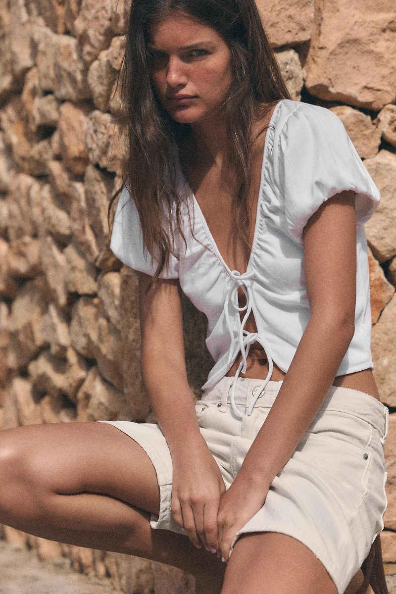 SHORT REGULAR EN JEAN TRF TAILLE MI-HAUTE