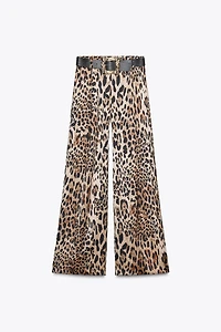 PANTALON LARGE SATINÉ AVEC CEINTURE