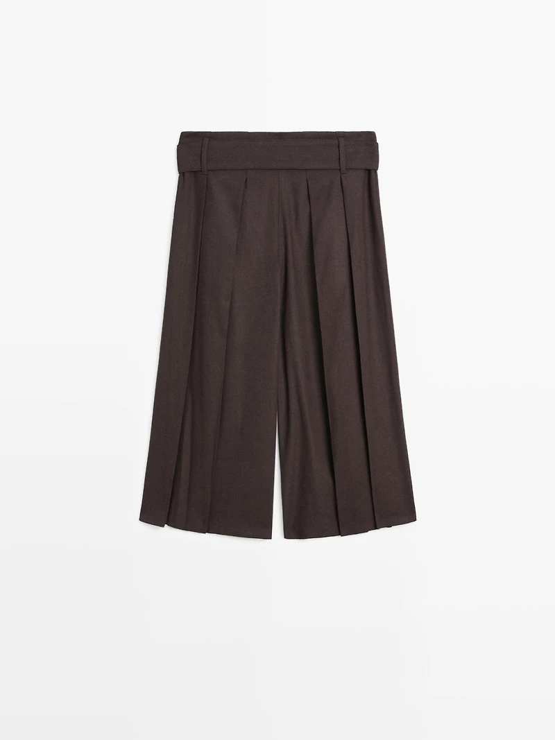 Skort with belt