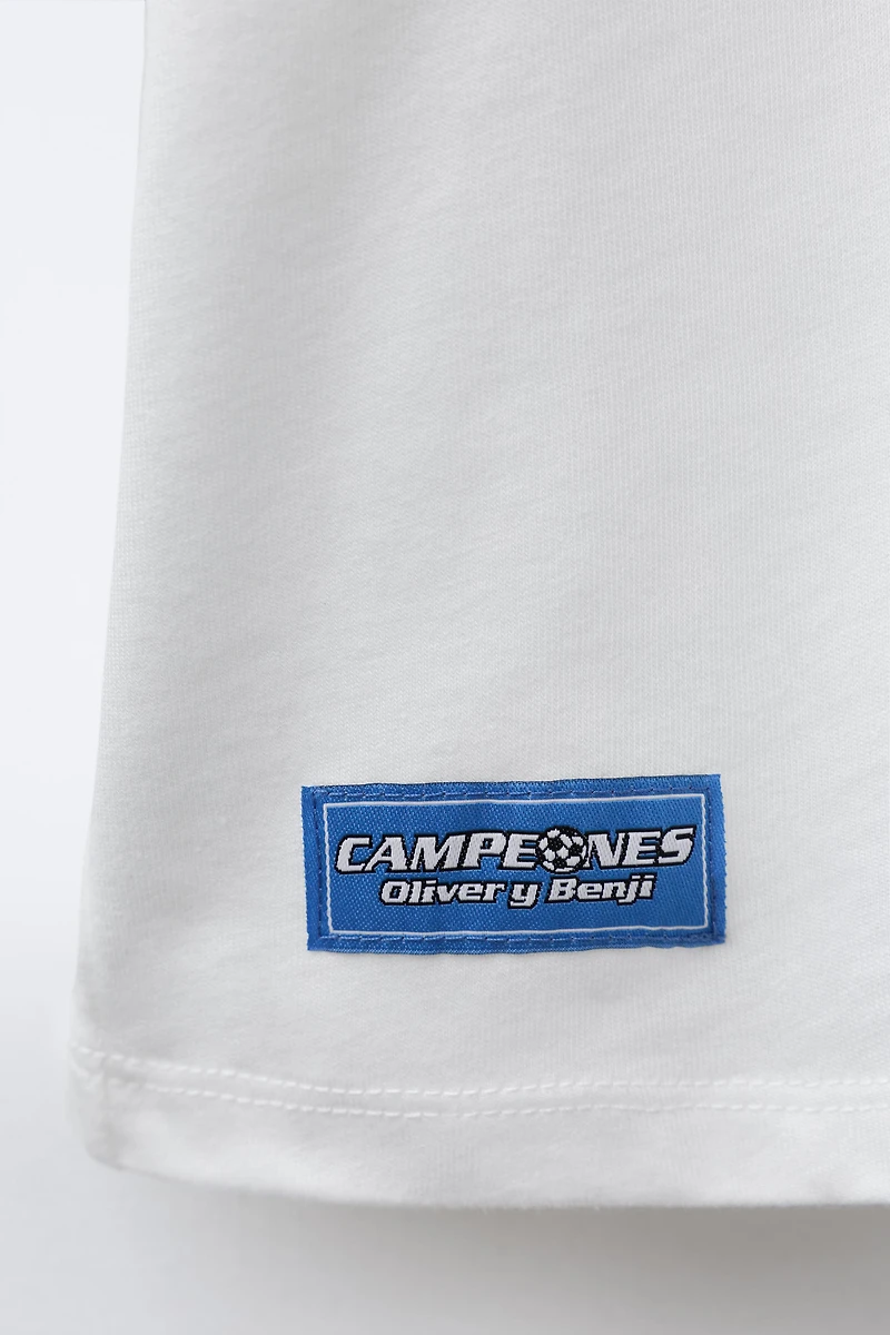 OLIVER Y BENJI © CAMPEONES SIDE STRIPE T-SHIRT