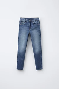 SKINNY FIT JEANS