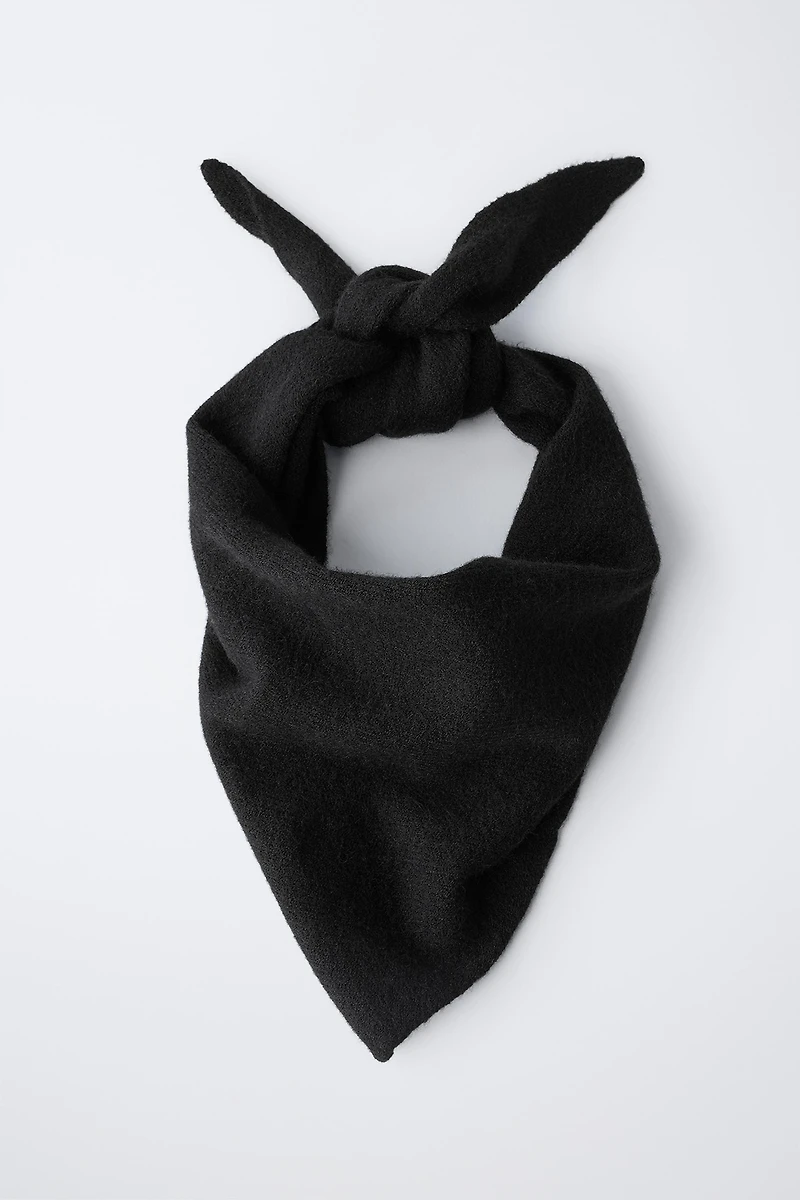 KNIT SCARF