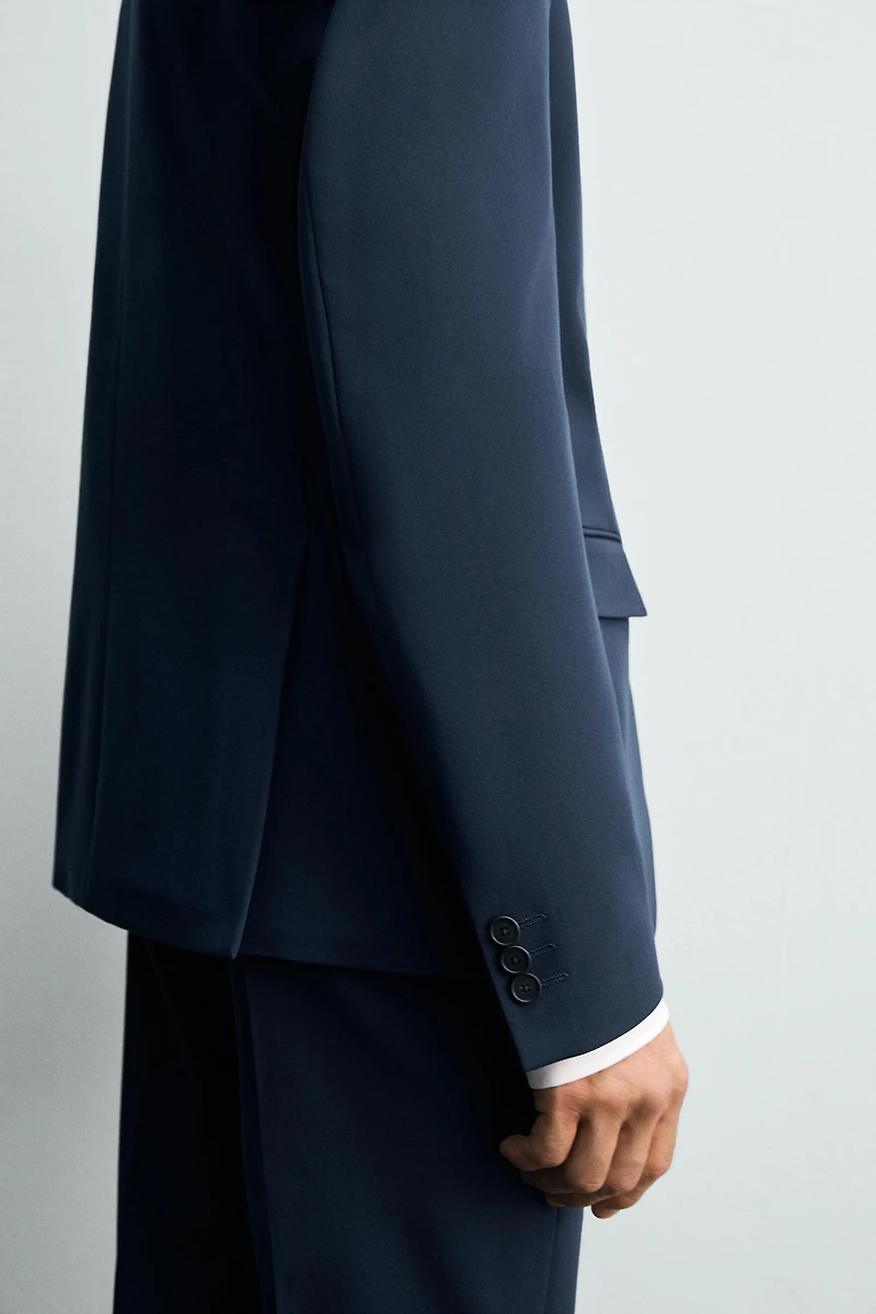COMFORT SUIT JACKET