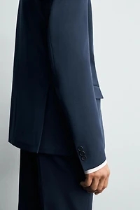 COMFORT SUIT JACKET