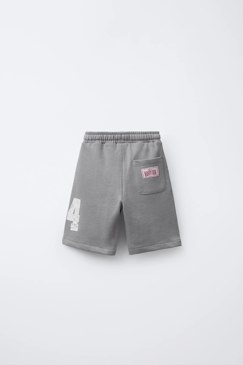 VARSITY LABEL JOGGER SHORTS