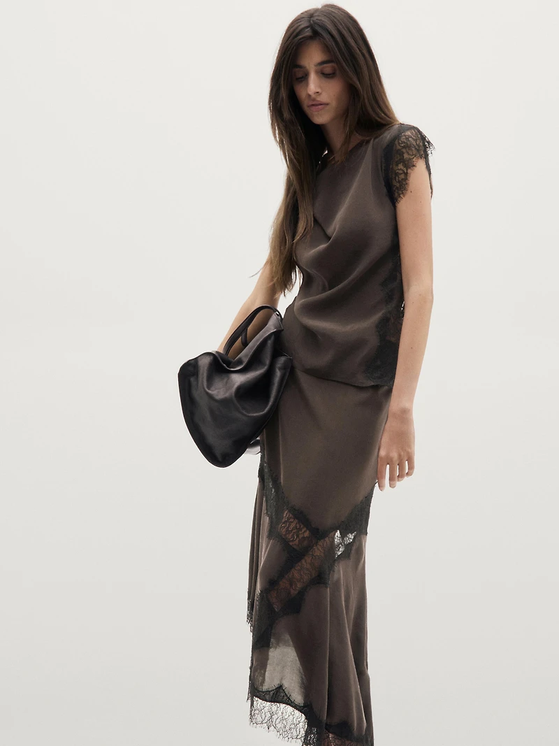 Top nuisette à dentelle