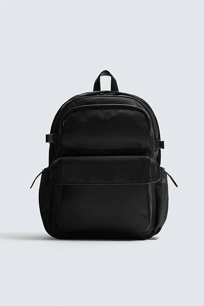 MULTI-POCKET TECHNICAL BACKPACK