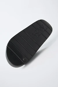 SLIDE SANDALS