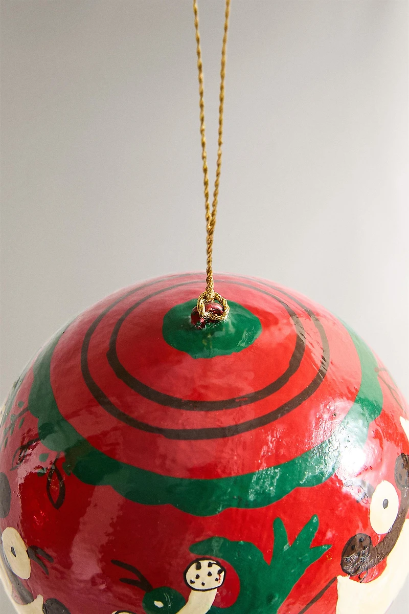 CHRISTMAS TREE BALL ORNAMENT WITH CHICKENS