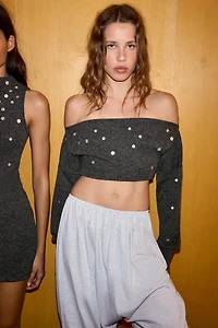 SOFT BUTTON CROP TOP