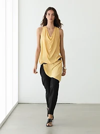 Long flowing asymmetric top