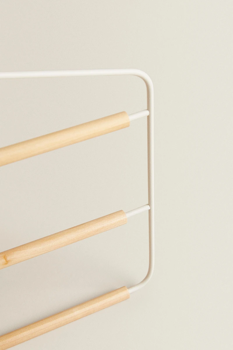 METAL AND WOOD PANTS HANGER