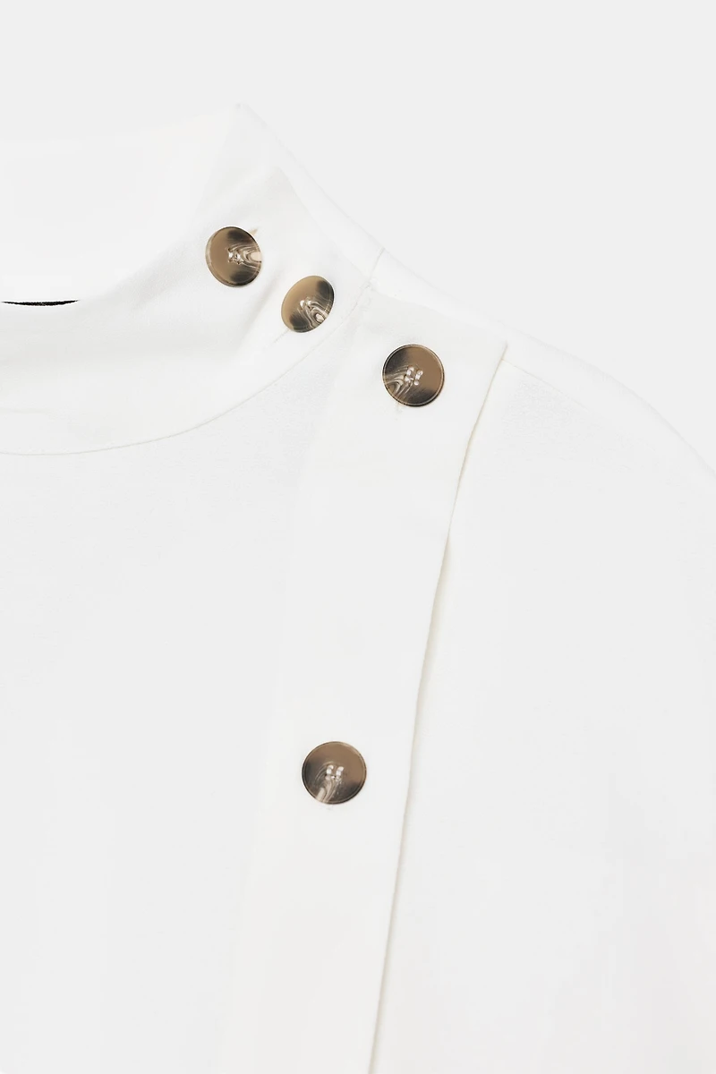 CHEMISE À BOUTONS CONTRASTÉS