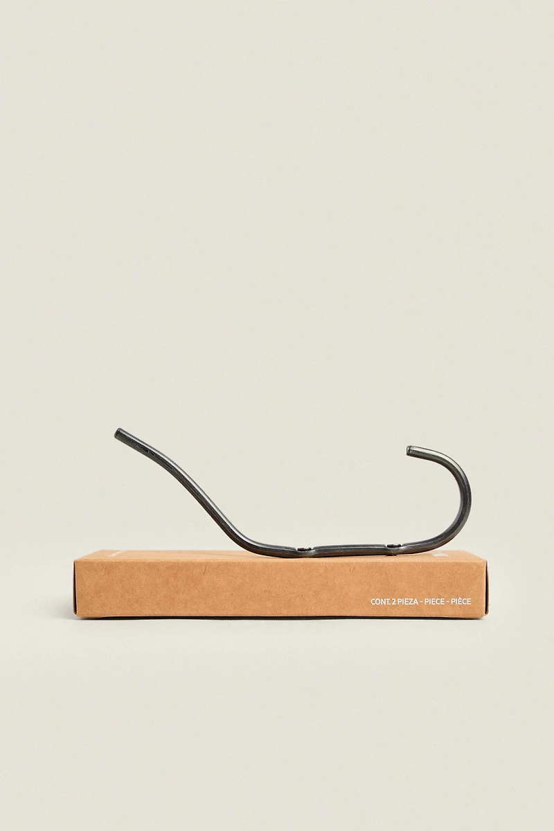 PACK OF LARGE DARK METAL HOOKS