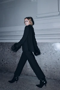 HIGH-WAISTED BELTED PANTS