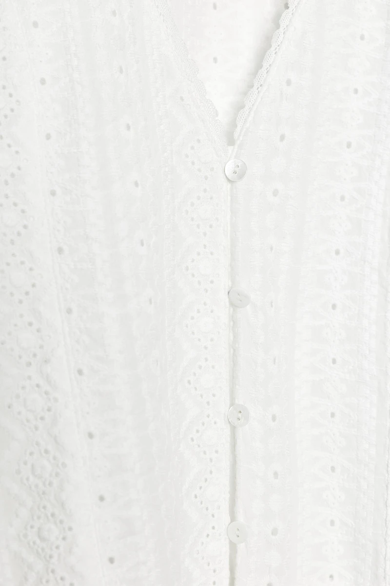 EMBROIDERED EYELET BLOUSE