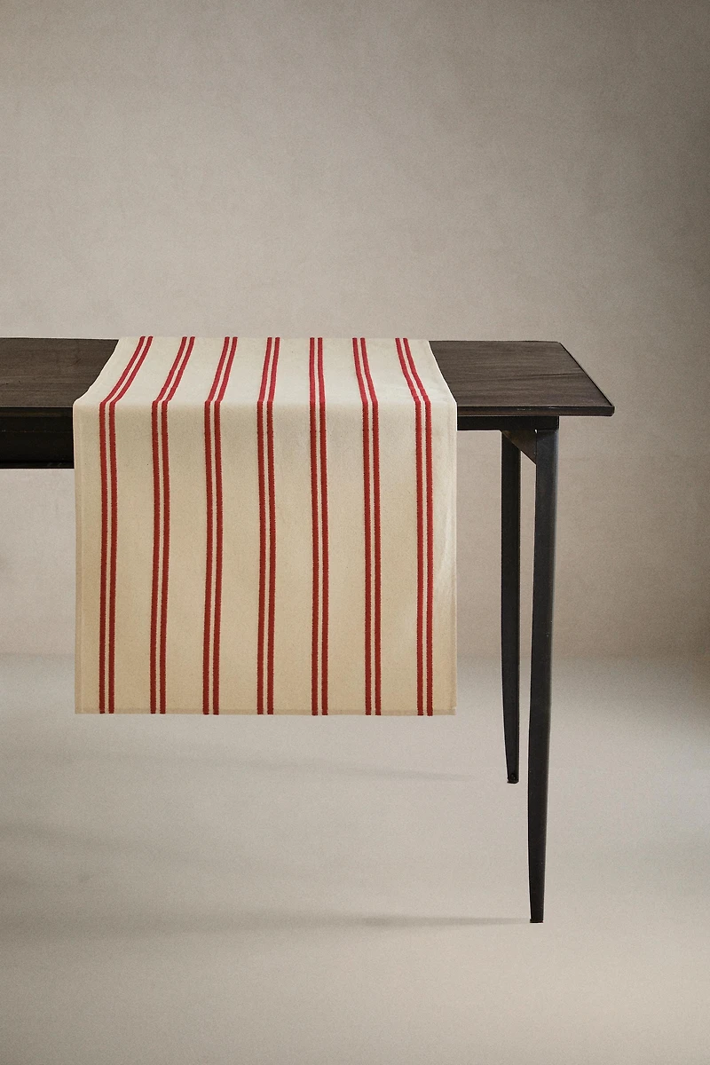DOUBLE STRIPE EMBROIDERED TABLE RUNNER