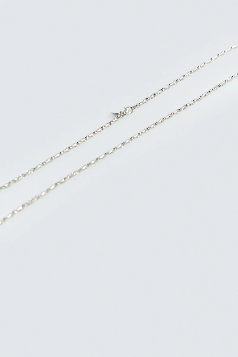 ARTICULATED METAL CHAIN