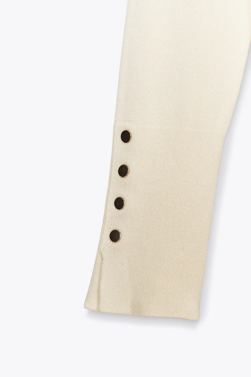 PULL BASIQUE EN MAILLE UNIE