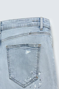 JEAN SKINNY FIT DÉCHIRÉ