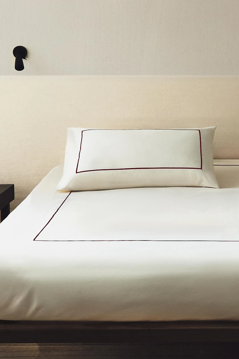 HOUSSE DE COUETTE SATIN FESTONNÉ