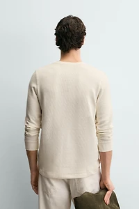 RIBBED STRUCTURE T-SHIRT