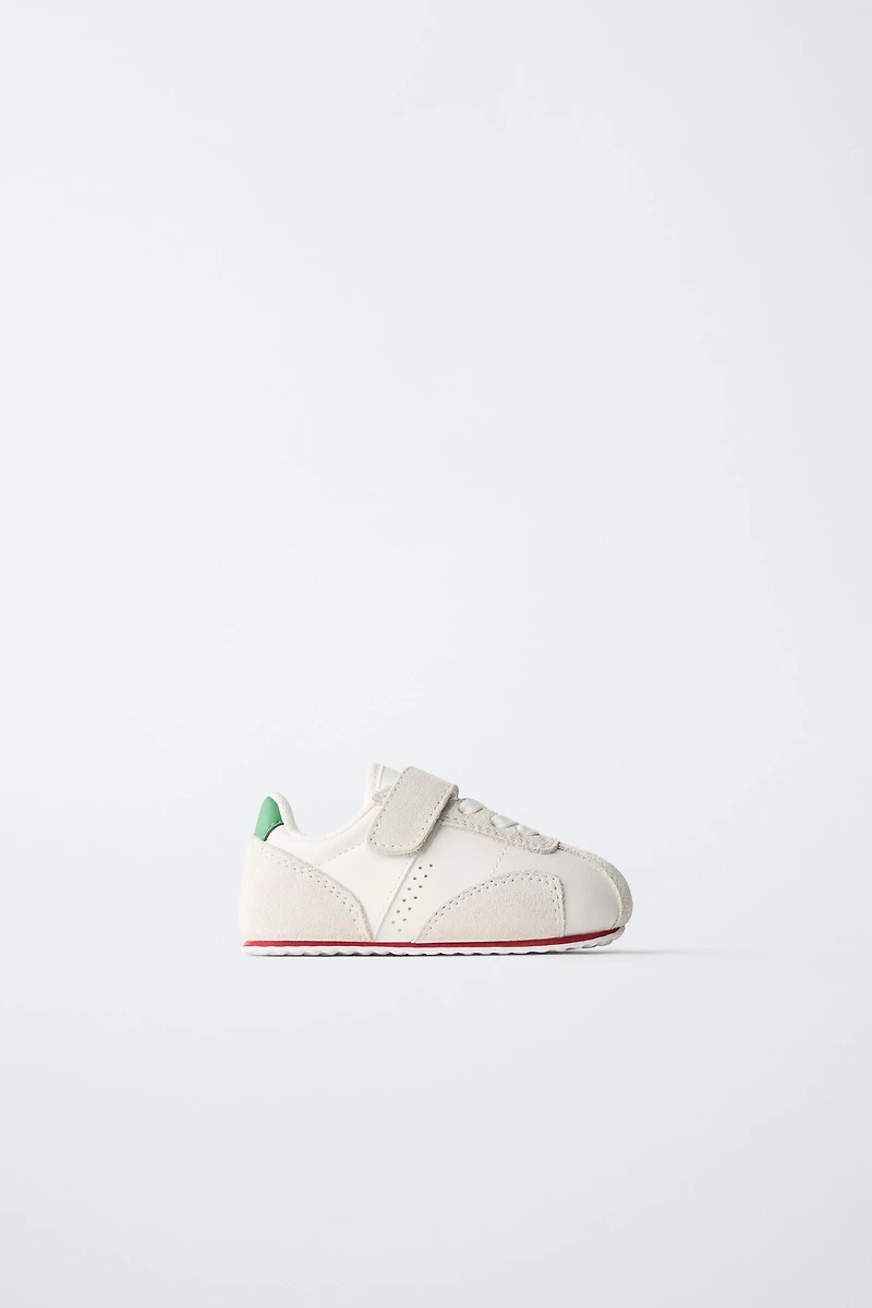 BAREFOOT SNEAKERS