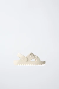 FANTASY SLIDE SANDALS