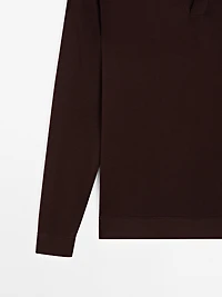 Knit sweater with a polo collar