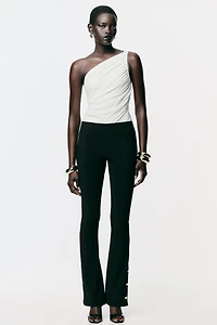 FLARE LEGGINGS WITH BOTTOM BUTTONS